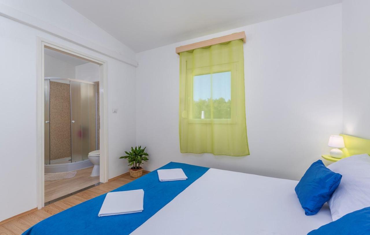 Kringa Holiday Park Village Jelovci מראה חיצוני תמונה