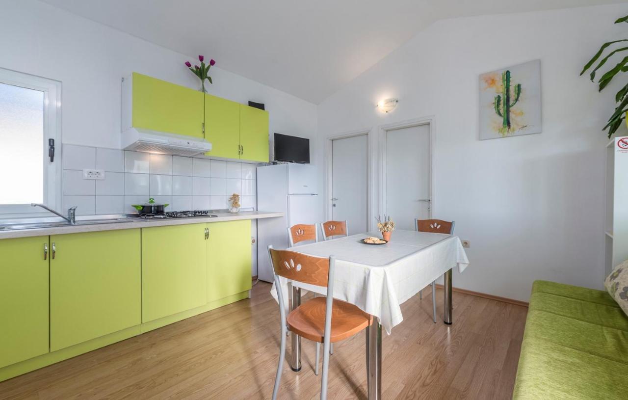 Kringa Holiday Park Village Jelovci מראה חיצוני תמונה